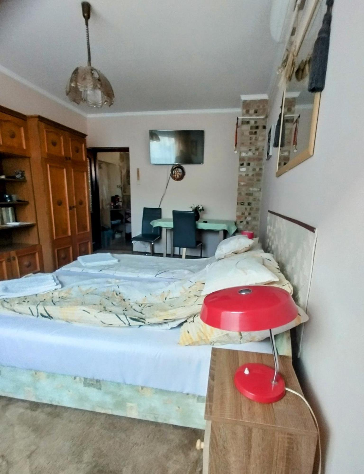 Bundik Vendégház Berettyóújfalu Esterno foto
